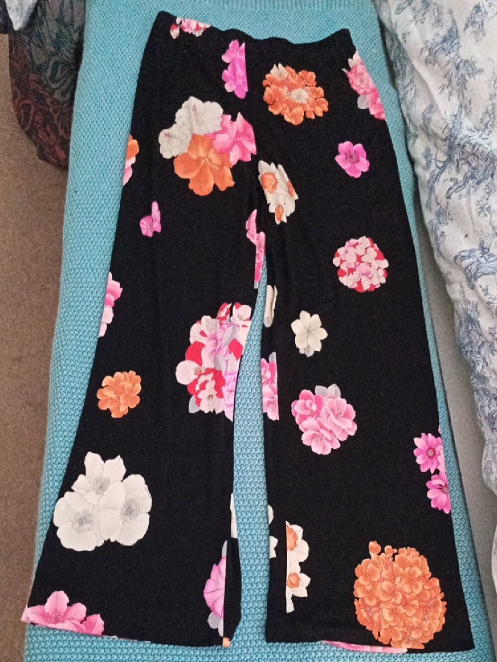 Vintage Leonard Paris Silk  Black Floral Wide-Leg Pants Pink & Orange Blooms Sml